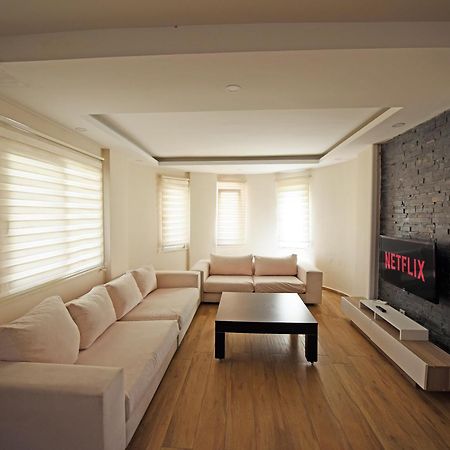 Bluehomes Villas 贝莱克 外观 照片