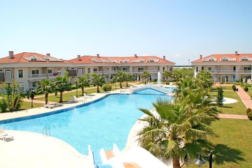 Bluehomes Villas 贝莱克 外观 照片
