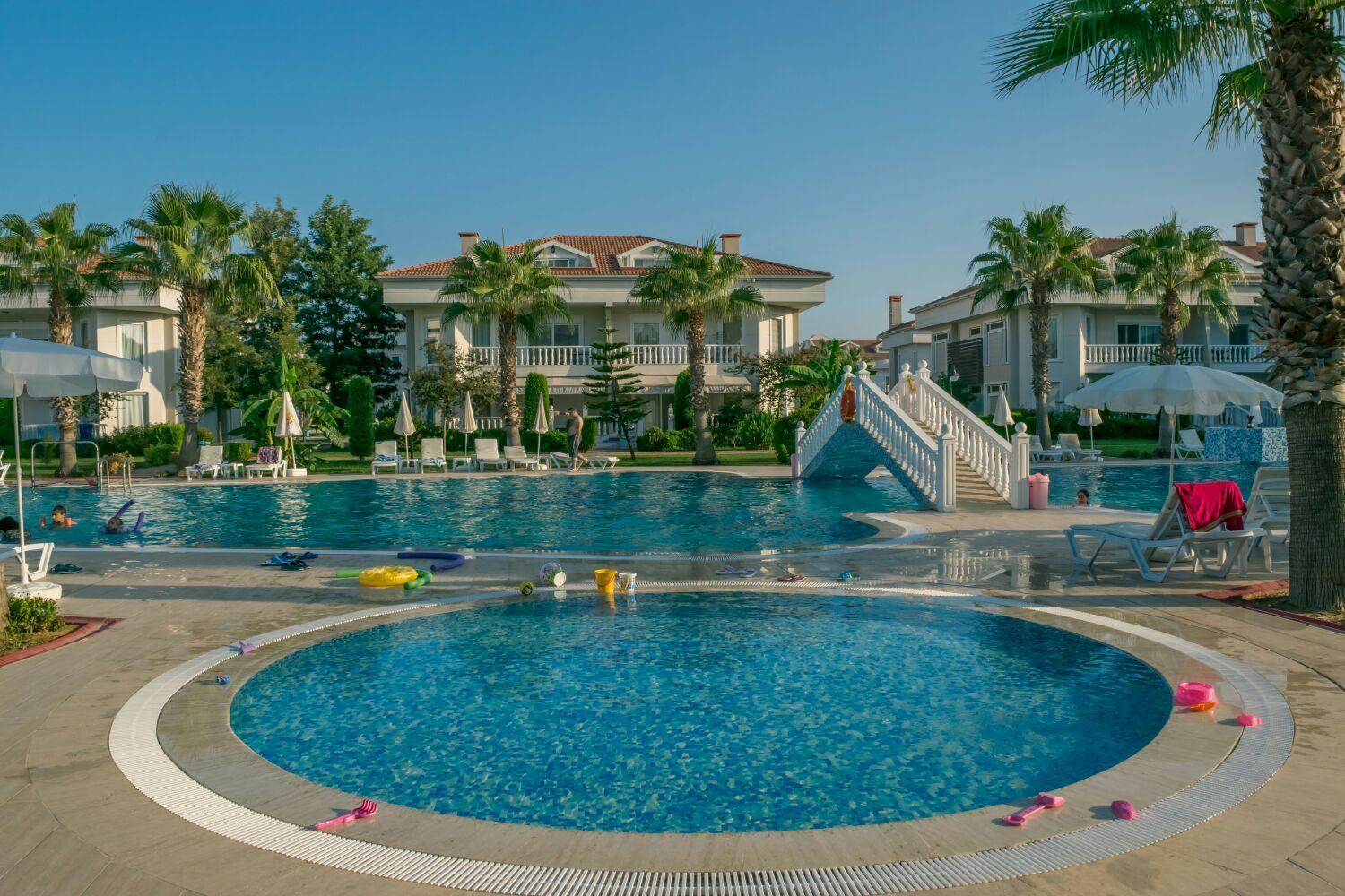Bluehomes Villas 贝莱克 外观 照片