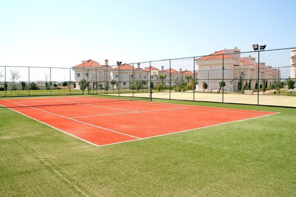 Bluehomes Villas 贝莱克 外观 照片