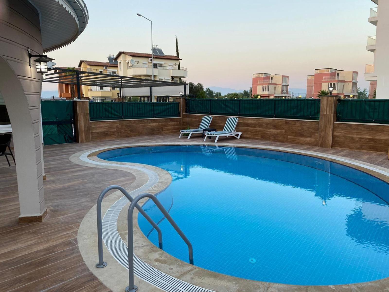 Bluehomes Villas 贝莱克 外观 照片