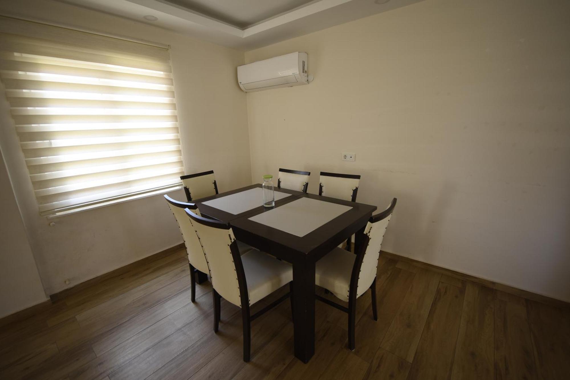 Bluehomes Villas 贝莱克 外观 照片